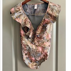 NWOT 𝓥𝓲𝓬𝓽𝓸𝓻𝓲𝓪𝓼 𝓢𝓮𝓬𝓻𝓮𝓽 Bodysuit | M